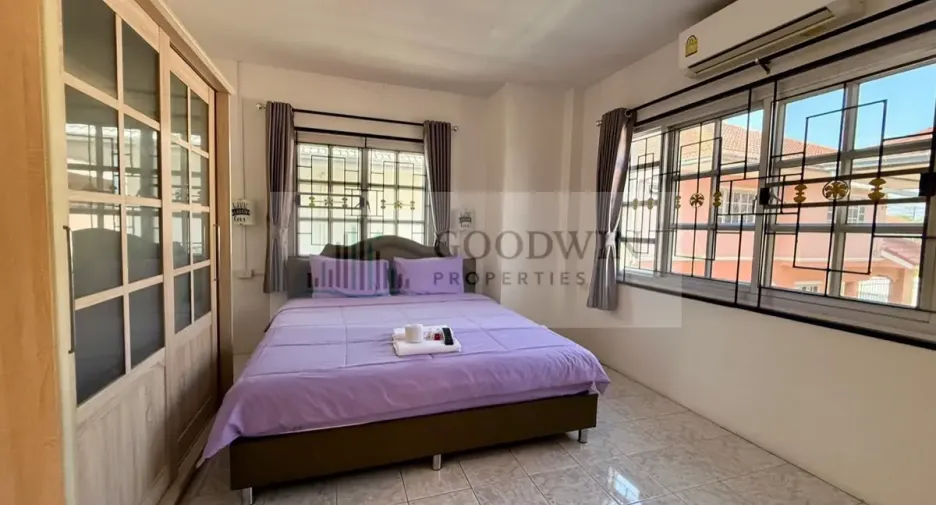 For sale and for rent 6 bedrooms house in Jomtien, Pattaya