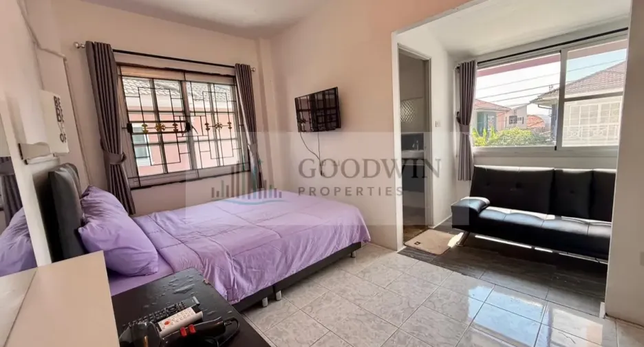 For sale and for rent 6 bedrooms house in Jomtien, Pattaya