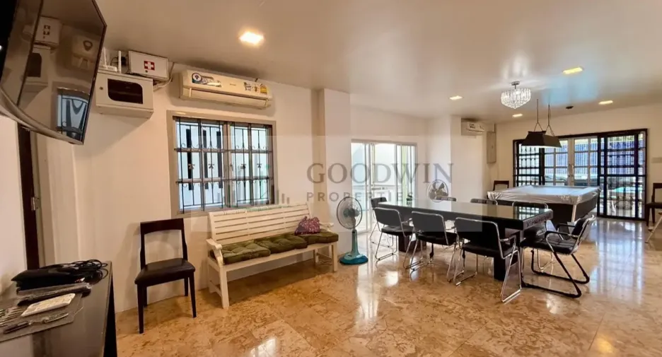 Wohnung zum Kauf und zur Miete mit 7 Zimmer in Jomtien, Pattaya