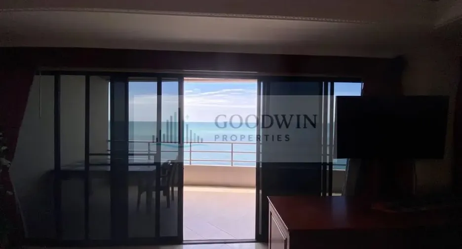 À vendre 2 chambres condo à Pratumnak, Pattaya