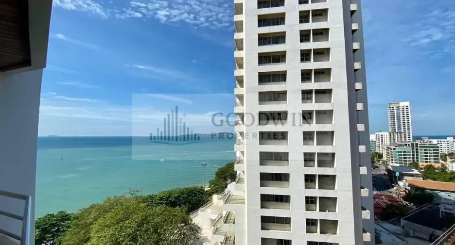 À vendre 2 chambres condo à Pratumnak, Pattaya