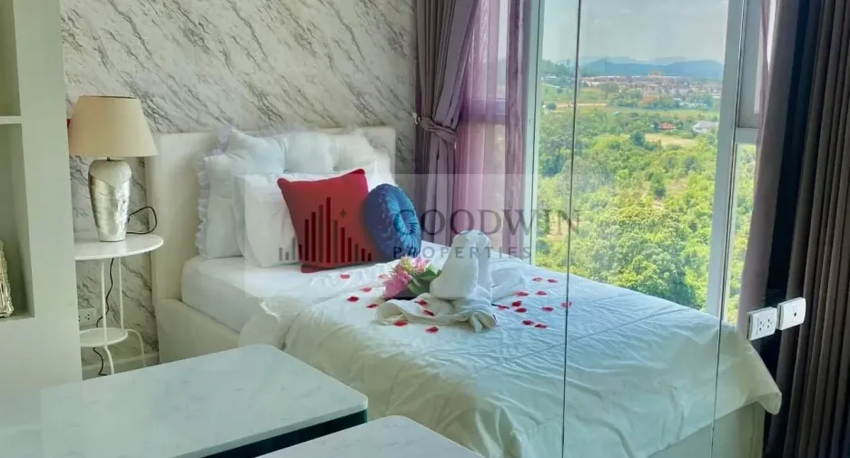 For sale そして for rent 2 ベッドルーム condo in Sattahip, Chonburi