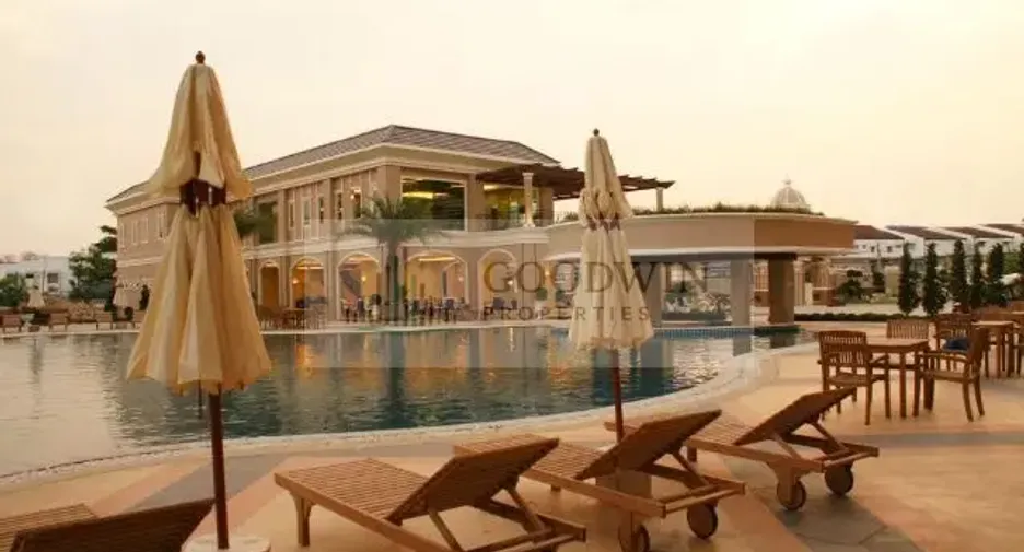 For rent そして for sale 2 ベッドルーム condo in Bang Lamung, Chonburi