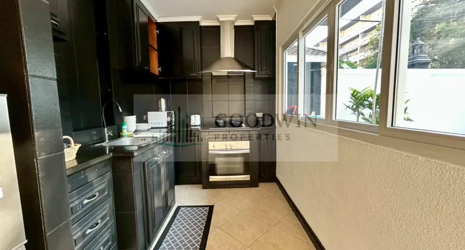 For sale 3 bedrooms villa in Pratumnak, Pattaya
