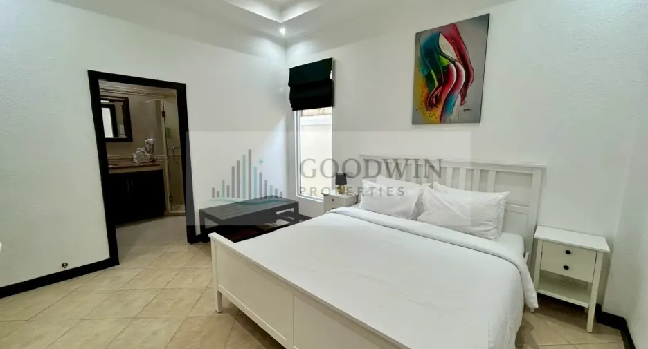 For sale 3 bedrooms villa in Pratumnak, Pattaya