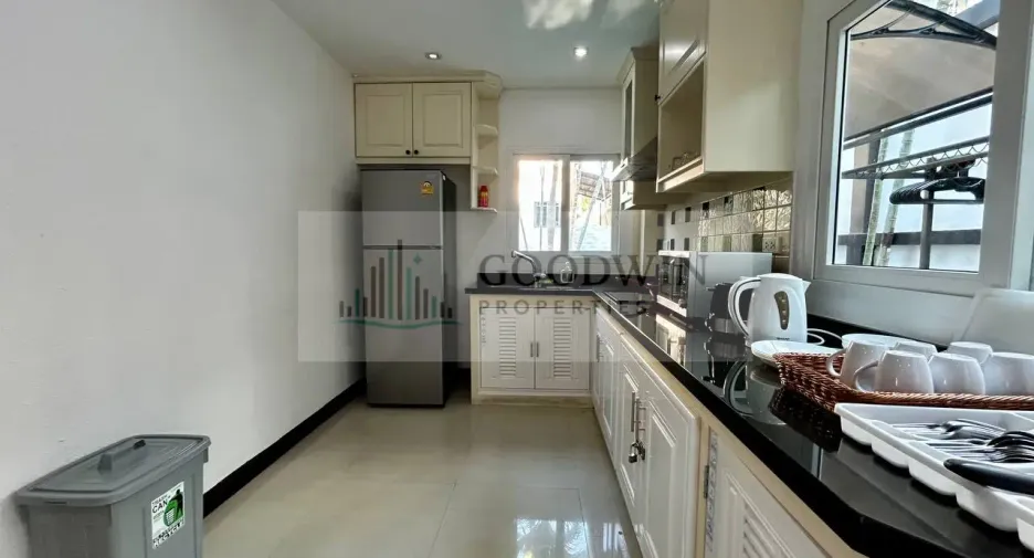 For rent and for sale 3 bedrooms house in Pratumnak, Pattaya