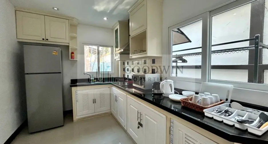 For rent and for sale 3 bedrooms house in Pratumnak, Pattaya