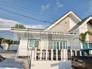 À vendre et à louer 3 chambres maison à Bang Lamung, Chonburi
