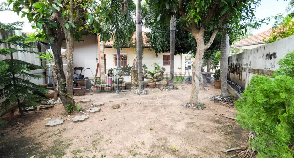 For sale 3 bedrooms house in Sattahip, Chonburi