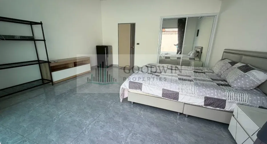 Wohnung zum Kauf und zur Miete mit 6 Zimmer in Pratumnak, Pattaya