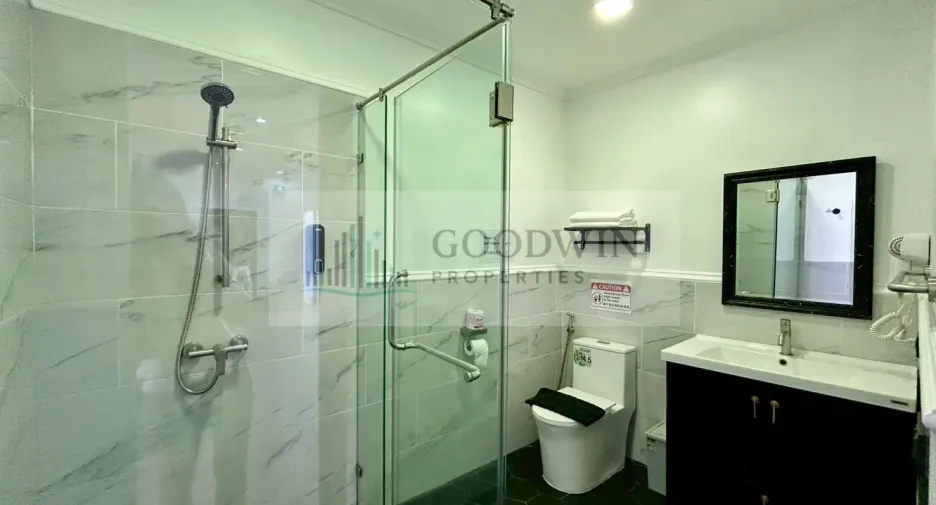 For sale 3 bedrooms villa in Pratumnak, Pattaya