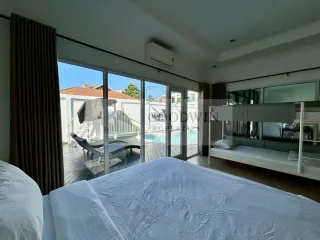 For rent and for sale 3 bedrooms villa in Bang Lamung, Chonburi