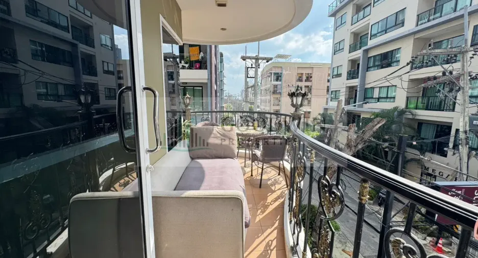 For sale 1 bed condo in Bang Lamung, Chonburi