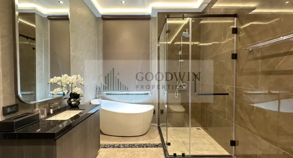 Casa en venta de 4 habitaciones en East Pattaya, Pattaya