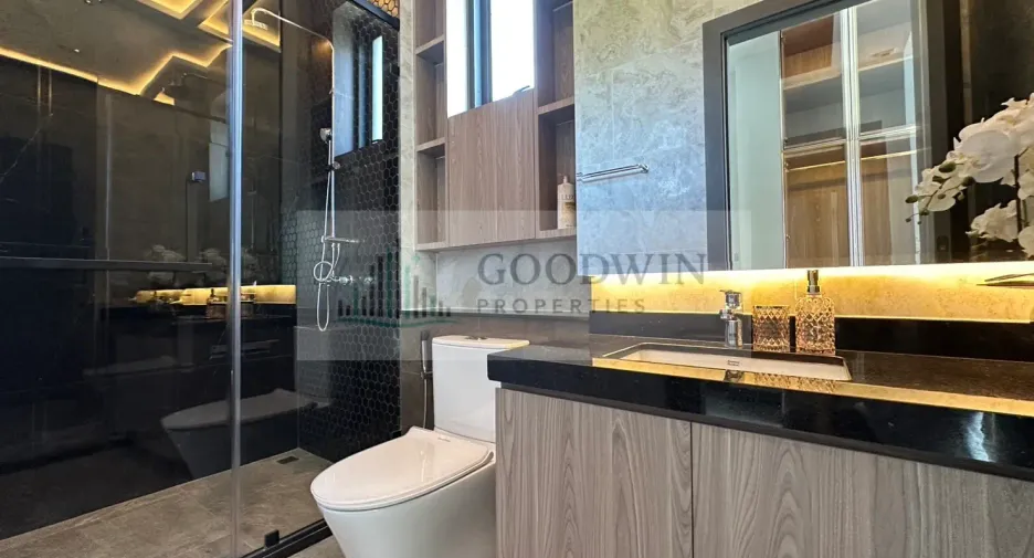 Casa en venta de 4 habitaciones en East Pattaya, Pattaya