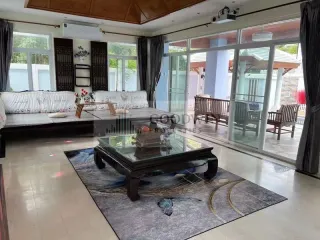 For rent 5 bedrooms condo in Bang Lamung, Chonburi