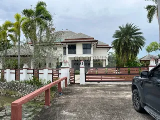For sale 4 ベッドルーム condo in Bang Lamung, Chonburi