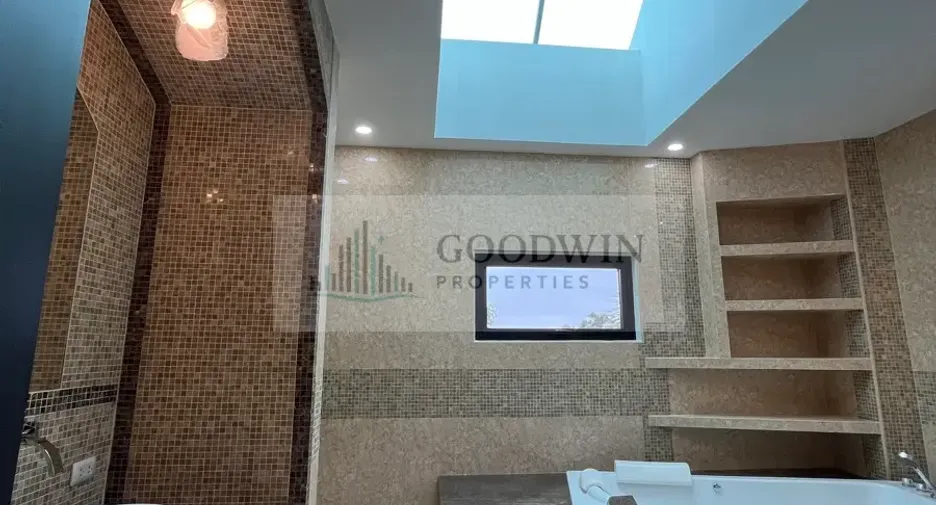 Condo en venta de 4 habitaciones en Huay Yai, Pattaya