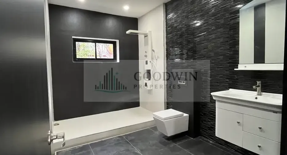 Condo en venta de 4 habitaciones en Huay Yai, Pattaya