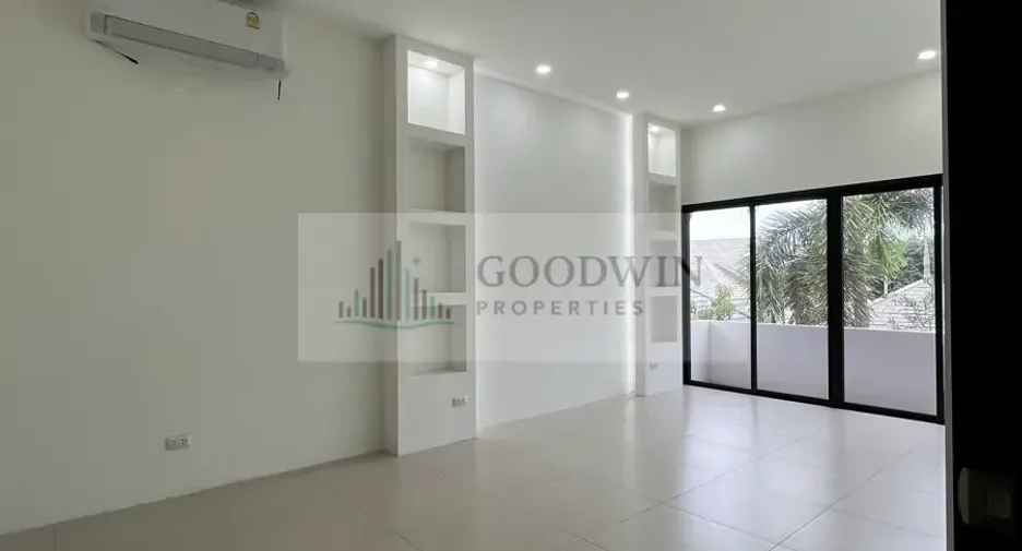 Condo en venta de 4 habitaciones en Huay Yai, Pattaya
