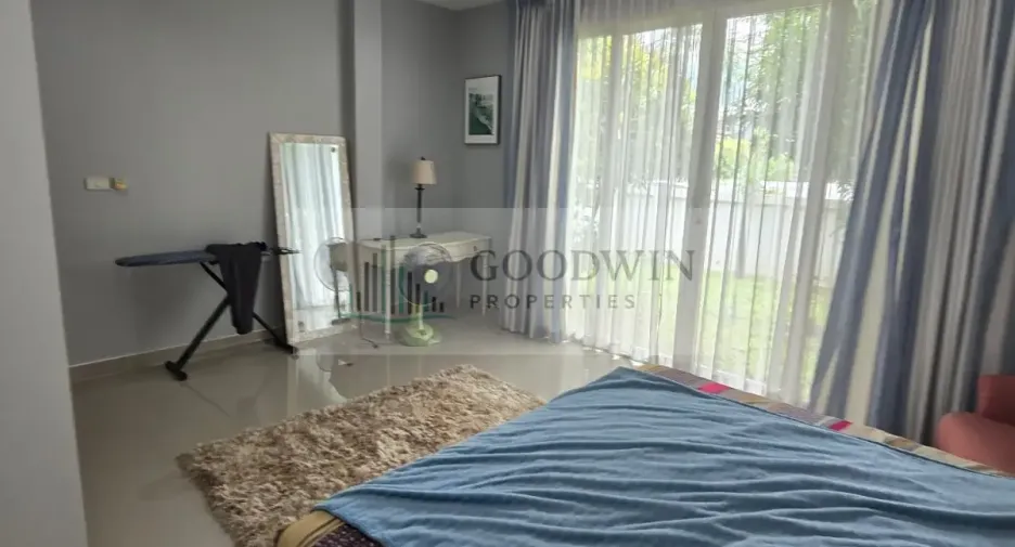 For sale 4 bedrooms house in Bang Saray, Pattaya