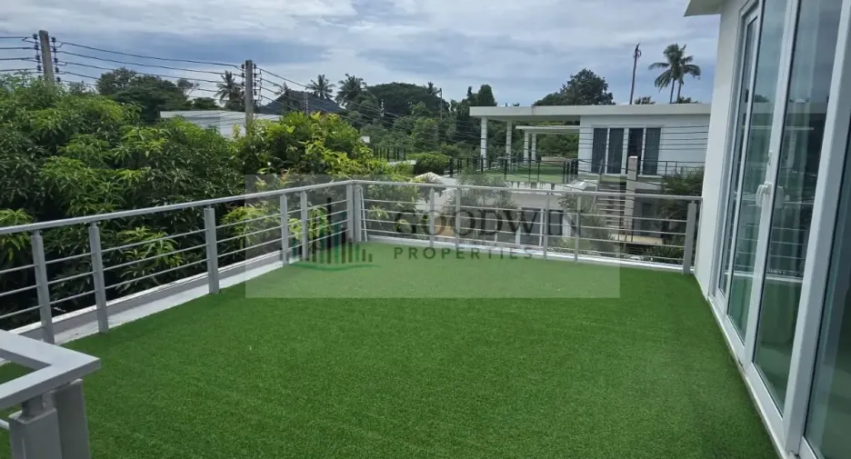 For sale 4 bedrooms house in Bang Saray, Pattaya