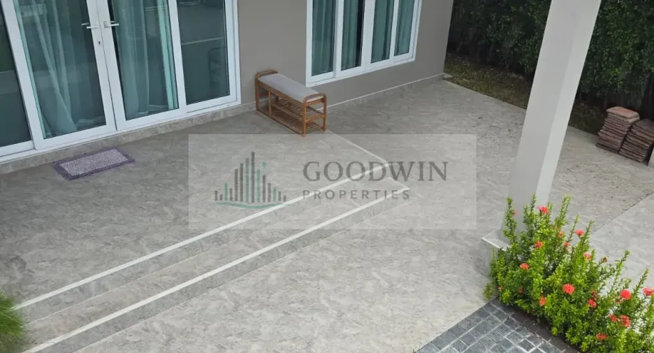 For sale 5 bedrooms house in Bang Saray, Pattaya