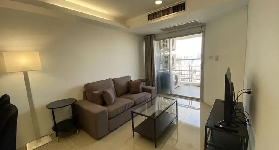Wohnung zur Miete mit 2 Zimmer in Khlong Toei, Bangkok