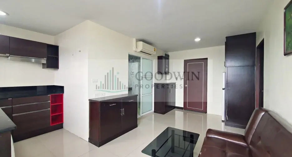 For sale 1 bed condo in Bang Lamung, Chonburi