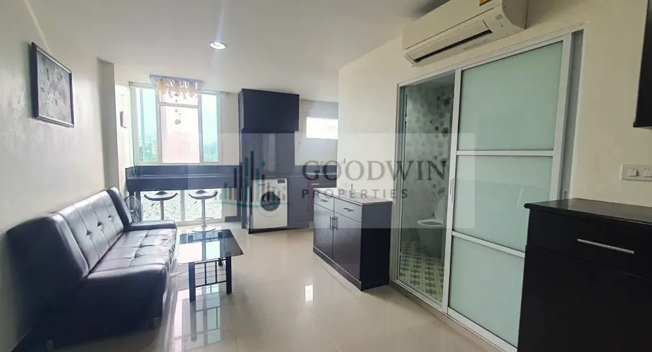 For sale 1 bed condo in Bang Lamung, Chonburi