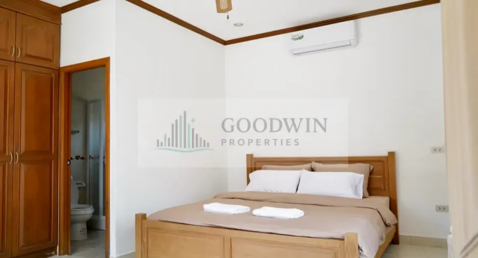 For rent 4 bedrooms house in East Pattaya, Pattaya