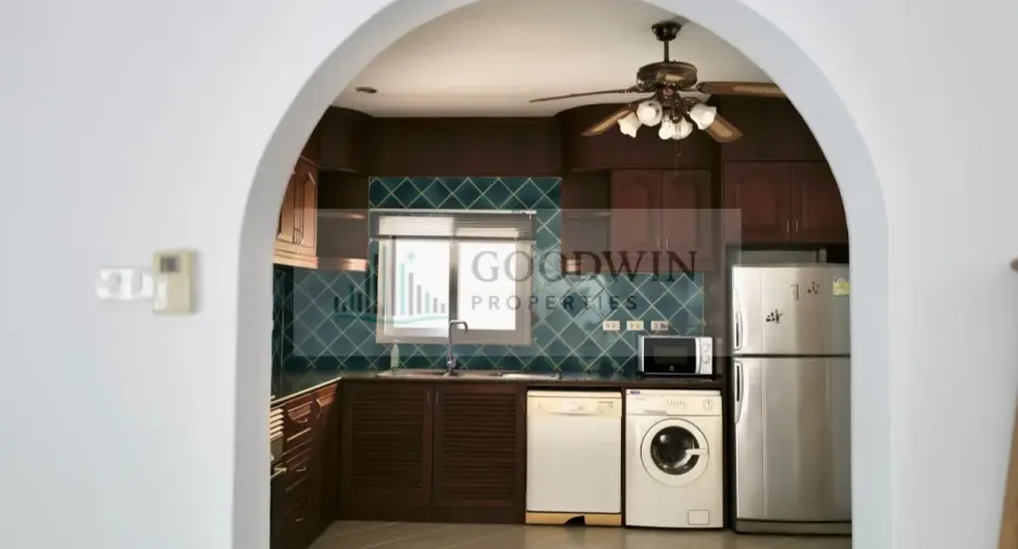 For rent 4 bedrooms house in East Pattaya, Pattaya