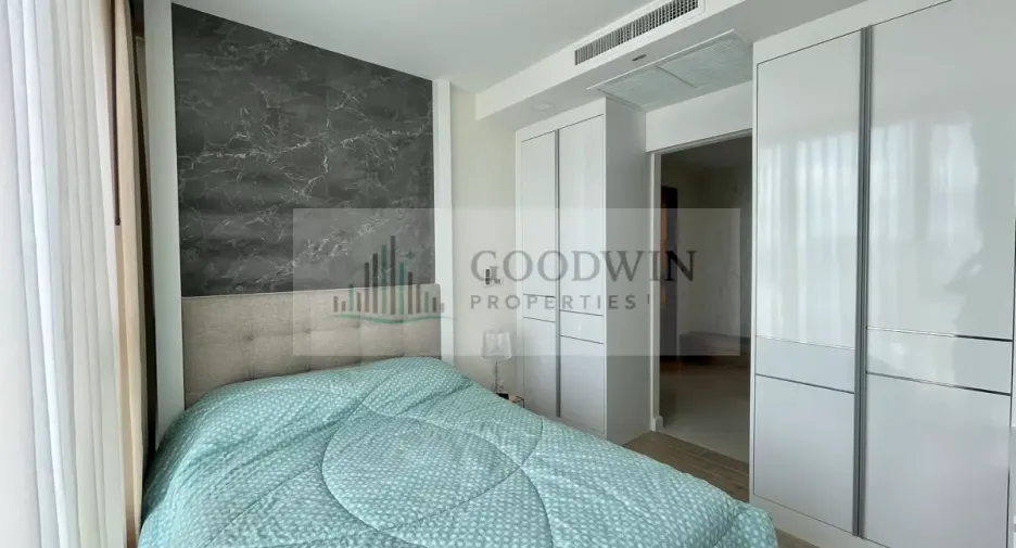 For rent そして for sale 3 ベッドルーム condo in Sattahip, Chonburi