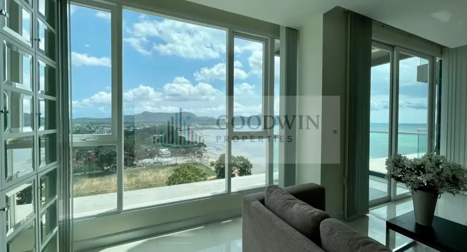 For rent そして for sale 3 ベッドルーム condo in Sattahip, Chonburi
