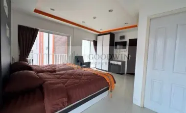 À louer et à vendre studio condo à Pratumnak, Pattaya