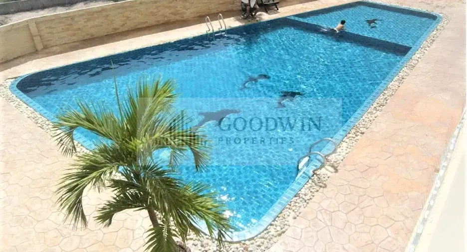 For sale studio condo in Pratumnak, Pattaya