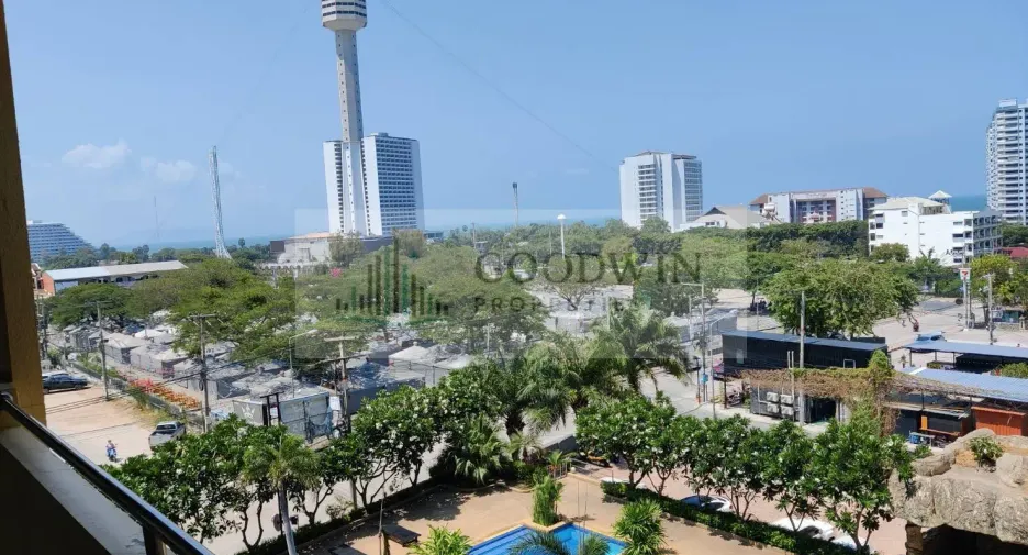 For sale 2 bedrooms condo in Pratumnak, Pattaya