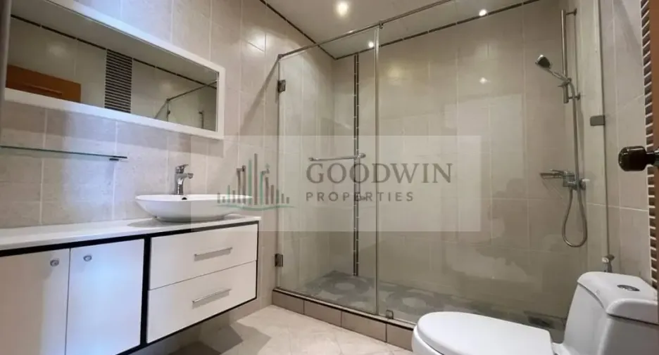 For sale 3 ベッドルーム condo in Pratumnak, Pattaya