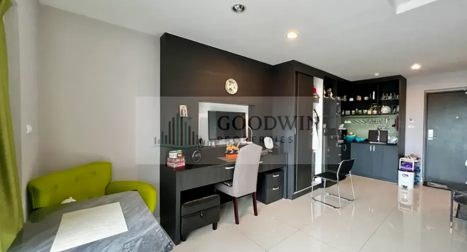 For sale studio condo in Bang Lamung, Chonburi