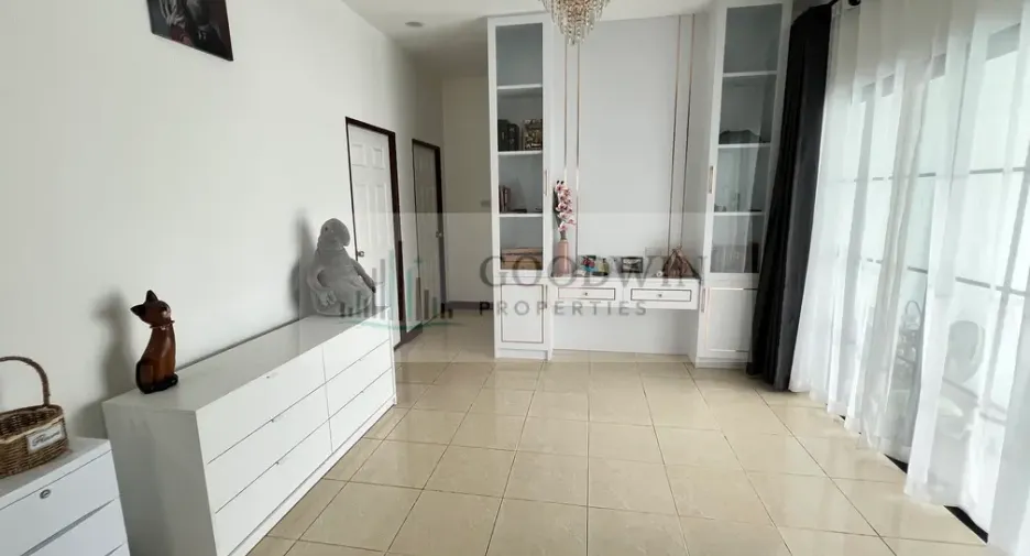 Haus zum Kauf mit 3 Zimmer in Bang Lamung, Chonburi