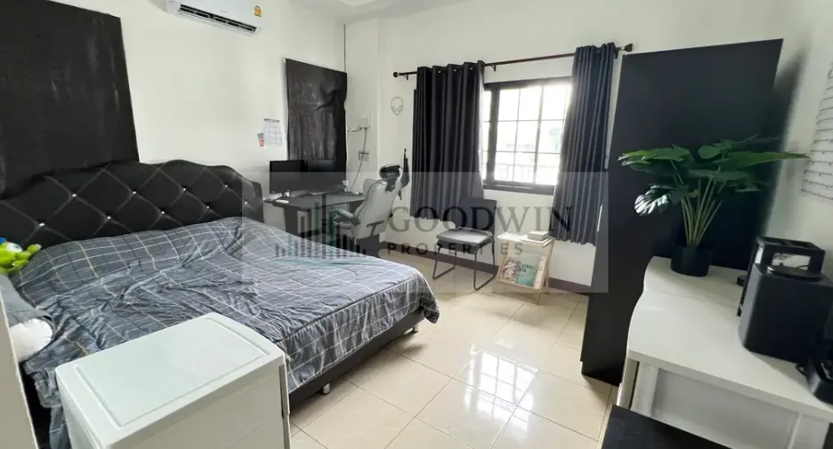 Haus zum Kauf mit 3 Zimmer in Bang Lamung, Chonburi
