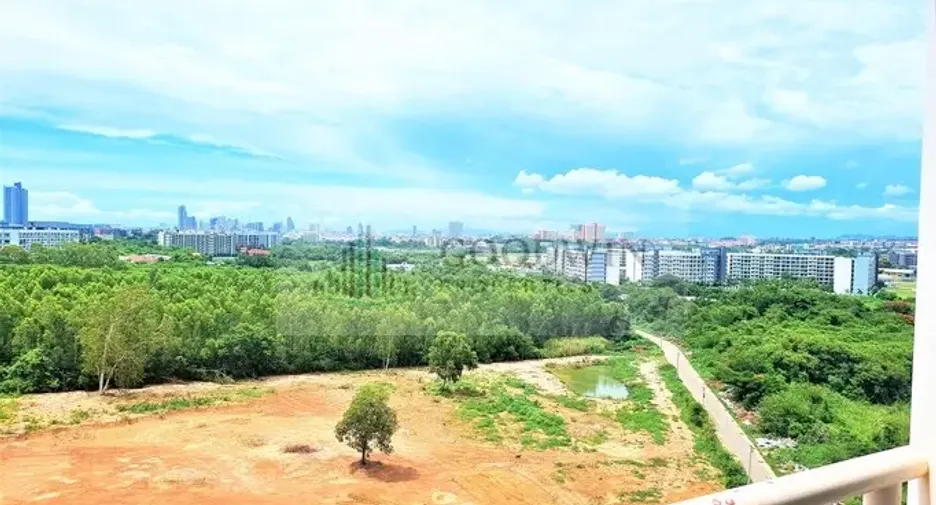 For rent and for sale studio condo in Jomtien, Pattaya