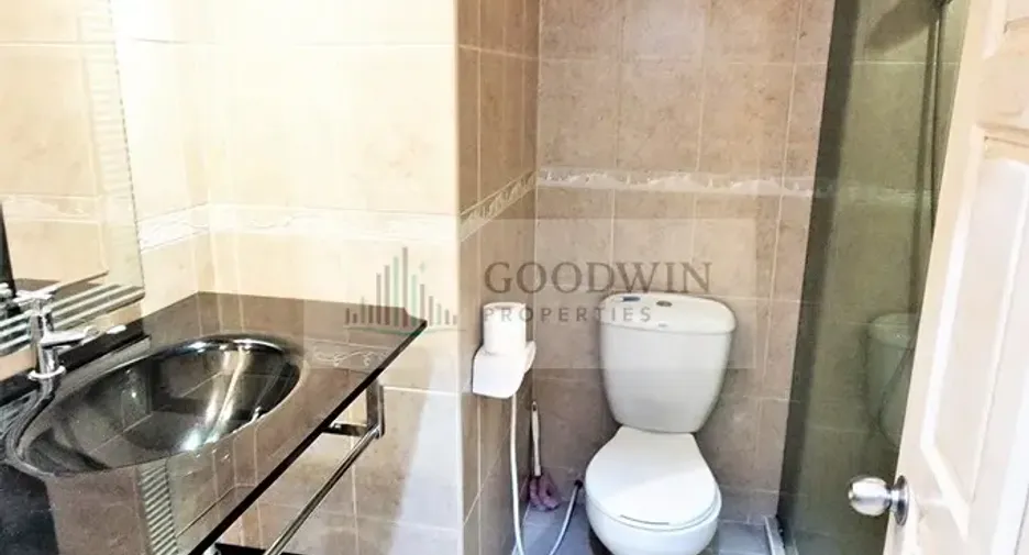 For rent and for sale studio condo in Jomtien, Pattaya