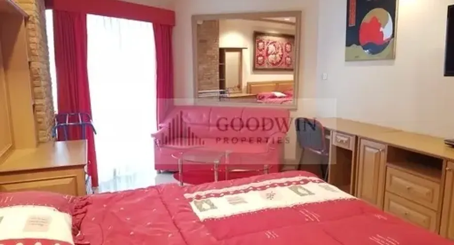 For rent and for sale studio condo in Jomtien, Pattaya