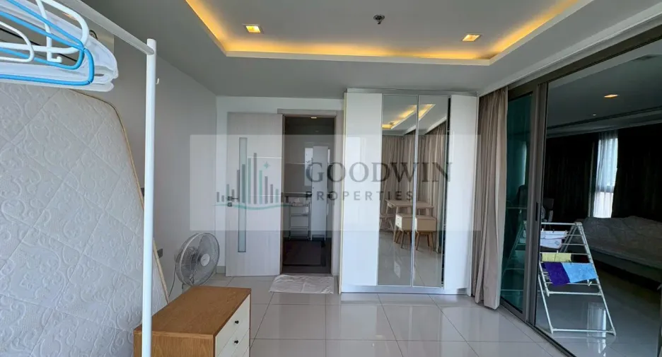 For rent and for sale 2 bedrooms condo in North Pattaya, Pattaya