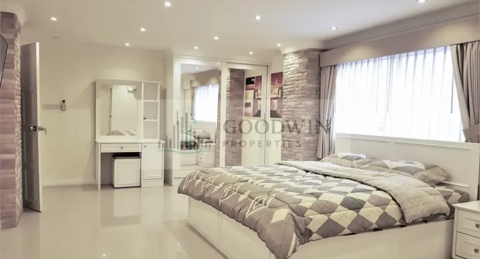 For rent and for sale 2 bedrooms condo in Bang Lamung, Chonburi