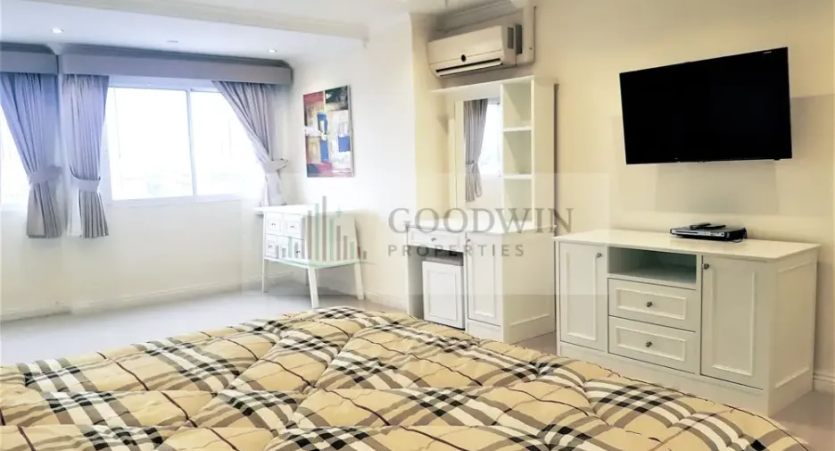 For rent and for sale 2 bedrooms condo in Bang Lamung, Chonburi