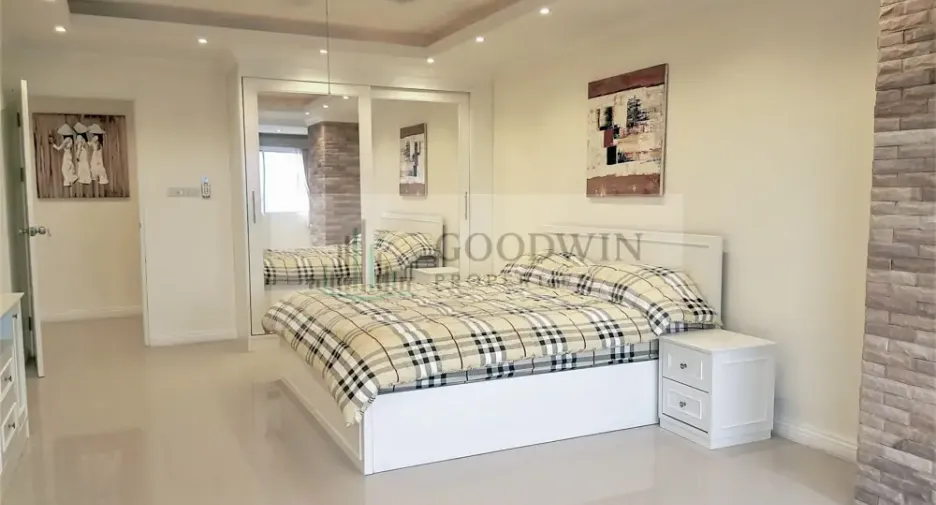 For rent and for sale 2 bedrooms condo in Bang Lamung, Chonburi
