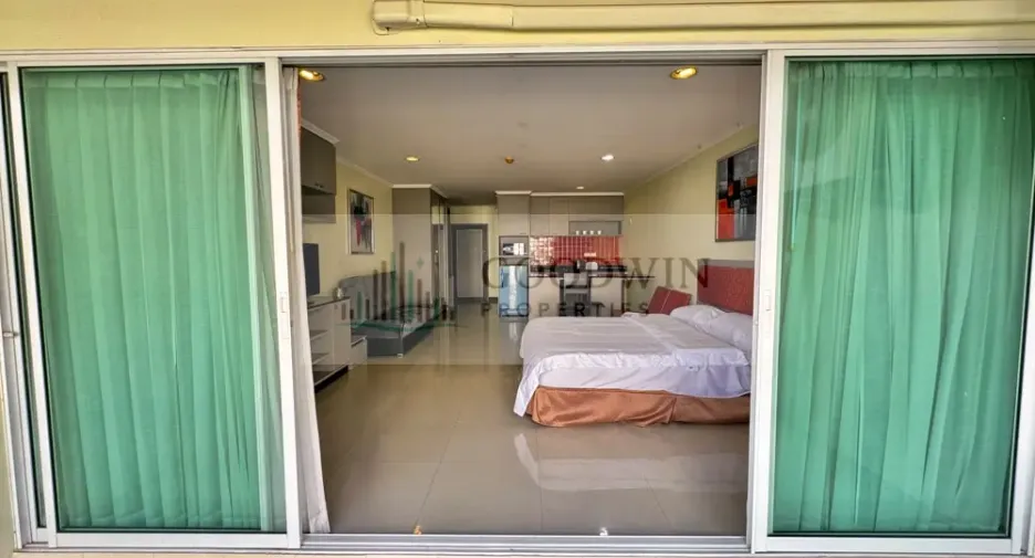 À louer et à vendre studio condo à South Pattaya, Pattaya