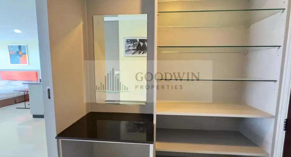 À louer et à vendre studio condo à South Pattaya, Pattaya